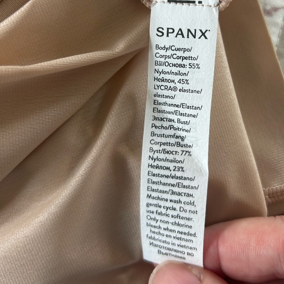 Spanx NWT Seamless Tan Shapewear Tank Top - Picture 6 of 8